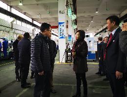重慶市屈副市長來我司江南職校實(shí)訓(xùn)基地調(diào)研